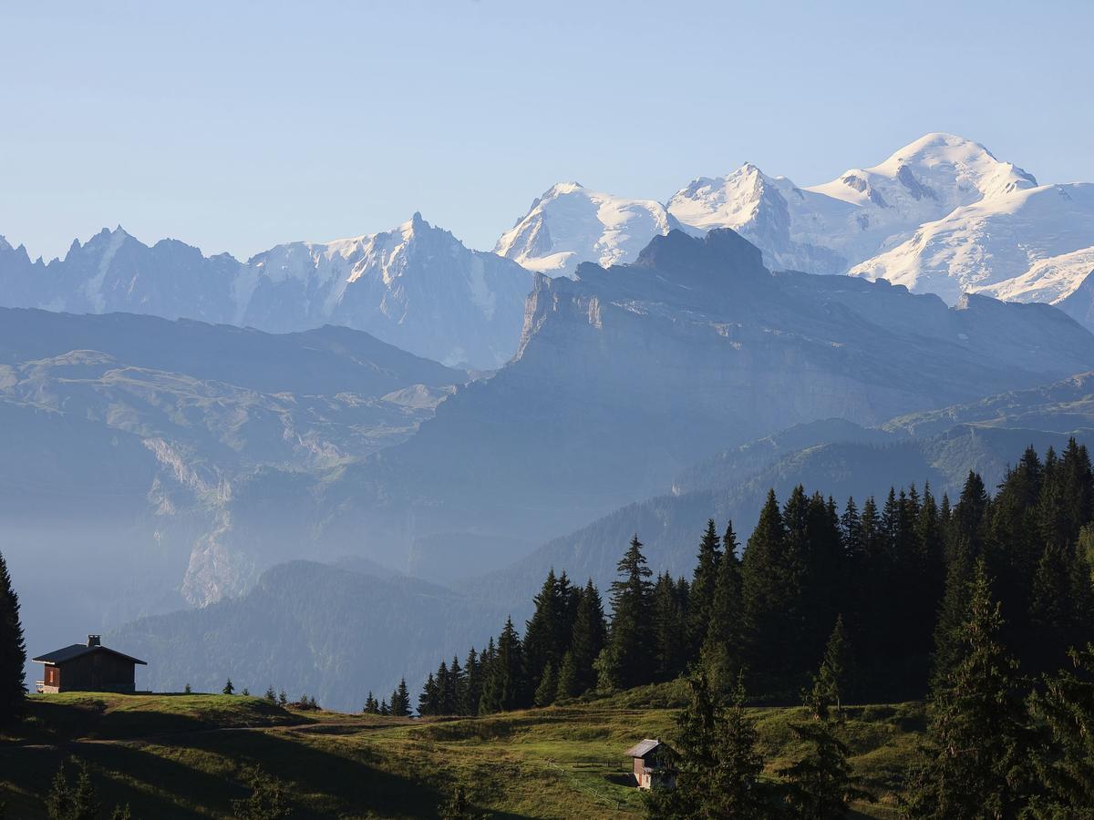 Apartment In Northern Alps With Skiing Nearby لي جيه المظهر الخارجي الصورة