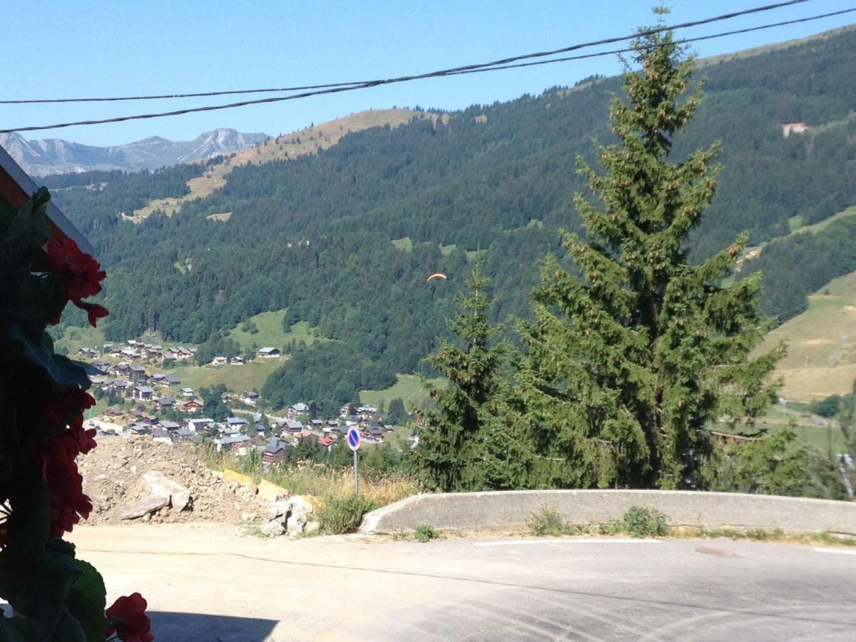 Apartment In Northern Alps With Skiing Nearby لي جيه المظهر الخارجي الصورة